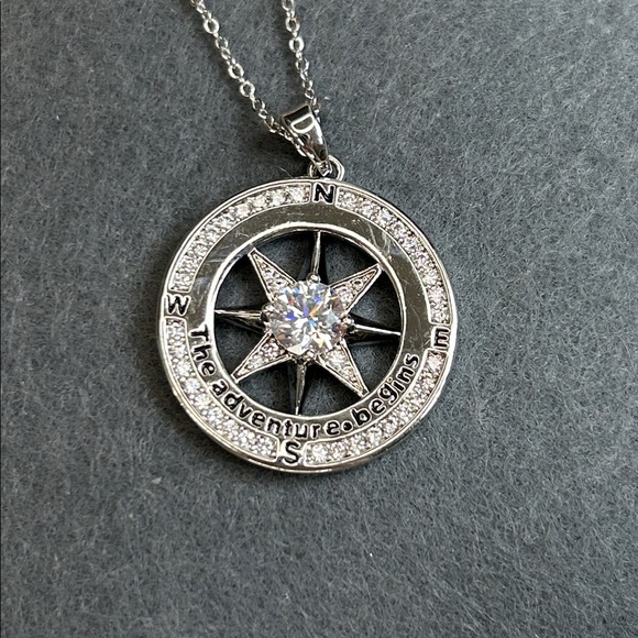 Elegant Silver Compass Pendant Necklace - Picture 2 of 6